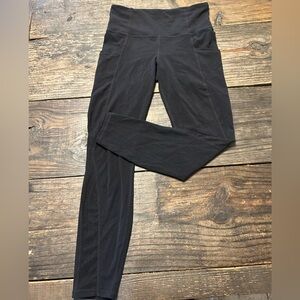 Athleta Women's Size S Skinny Up Pant Leggings Capri W/Lace Activewear Black